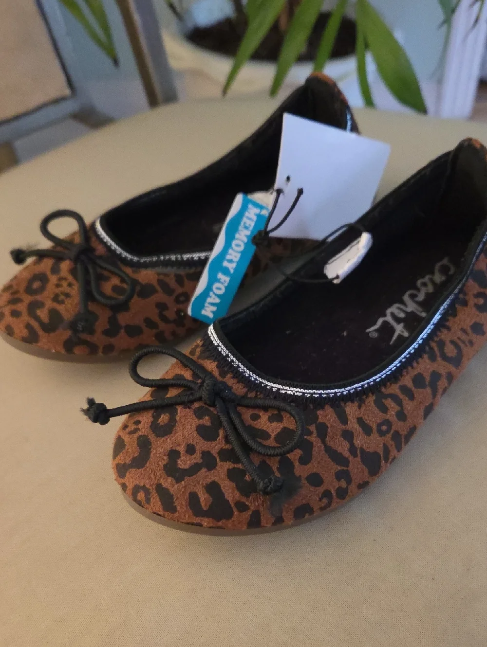 Girls Leopard Print Memory Foam Ballet Flats ❤️